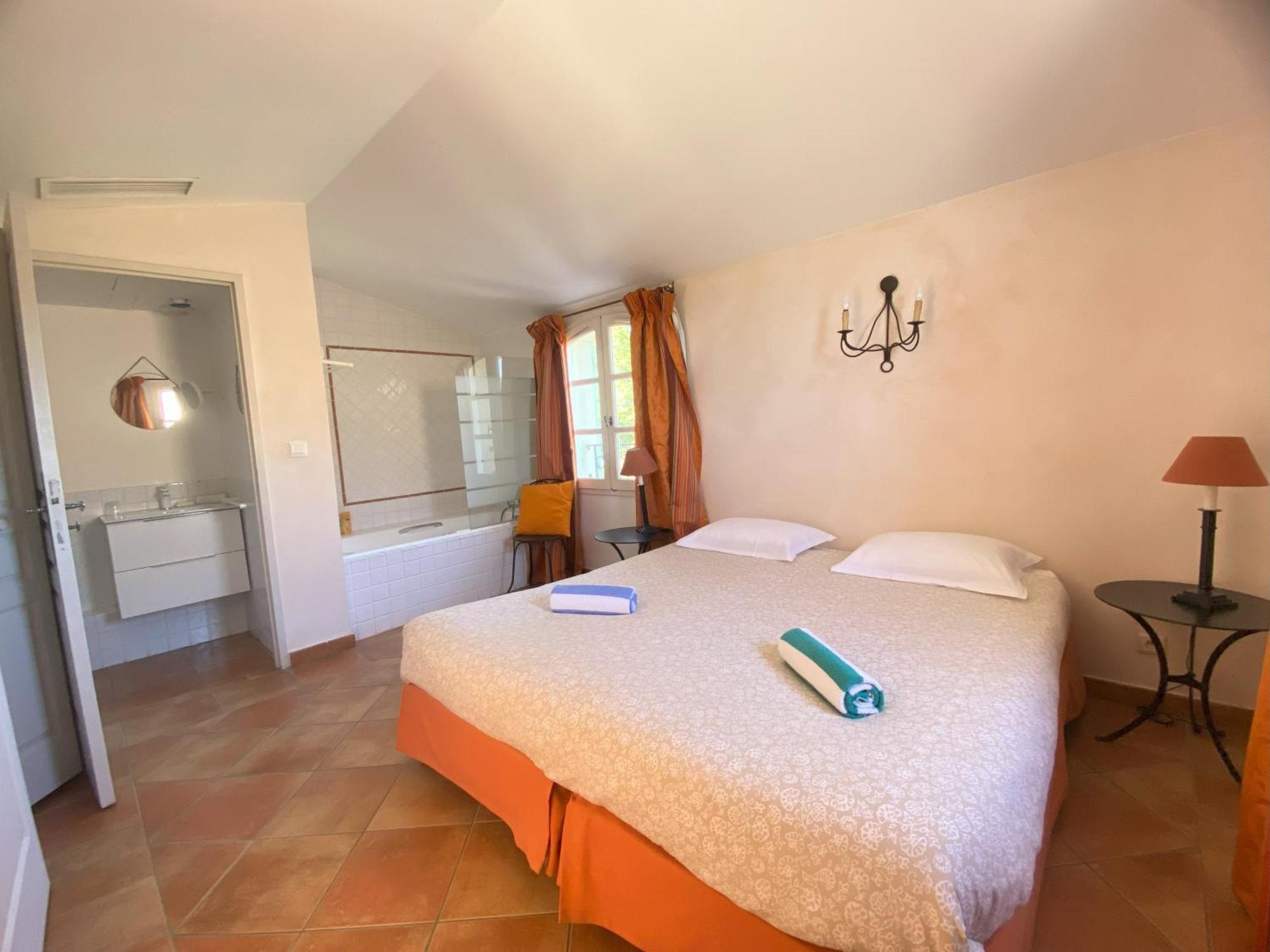 T3 Vue Mer Exceptionnelle Au Domaine Fregate Bandol Saint-Cyr-sur-Mer Exterior photo